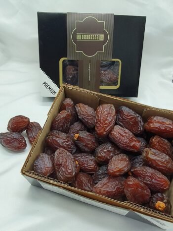 প্রিমিয়াম মেডজুল খেজুর (Medjool Dates)(১ কেজি)